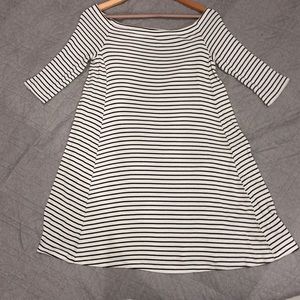 Black & white stripped off the shoulder dress.